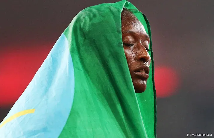 atlete sifan hassan is wereldrecord op 5 kilometer kwijt