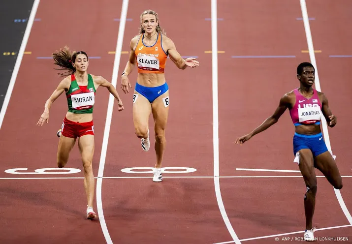 atletes klaver en de witte missen finale 400 meter in tokio
