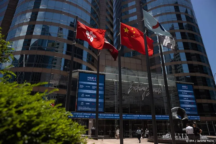 automaker xpeng stijgt op licht hogere beurs in hongkong