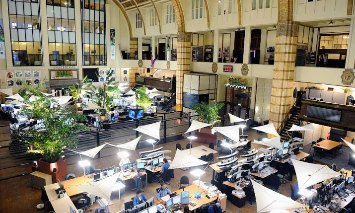 banken onder druk op damrak