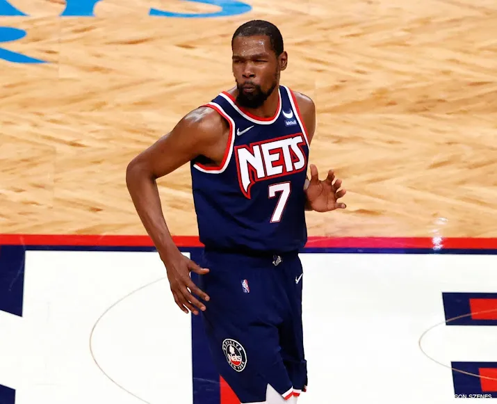 basketballer durant zet record neer met 51 punten in nba