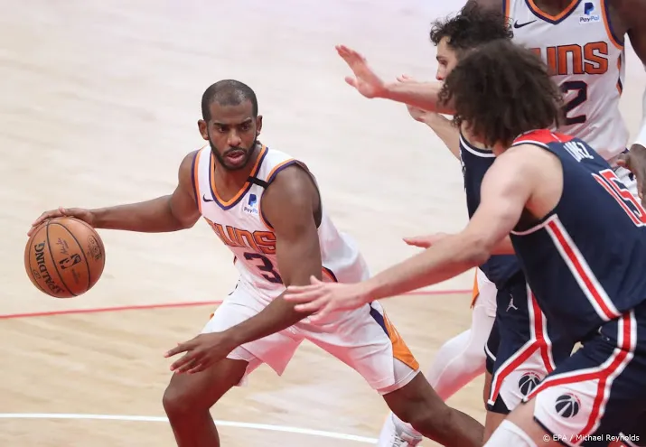 basketballer paul bereikt mijlpaal bij absentie james