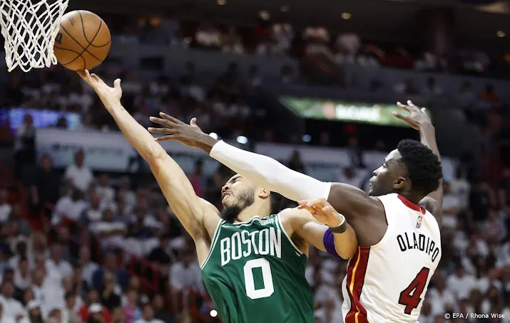 basketballers boston celtics na twaalf jaar terug in nba finale