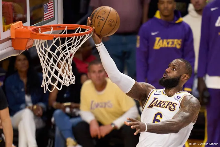 basketbalvedette james overweegt te stoppen na uitschakeling