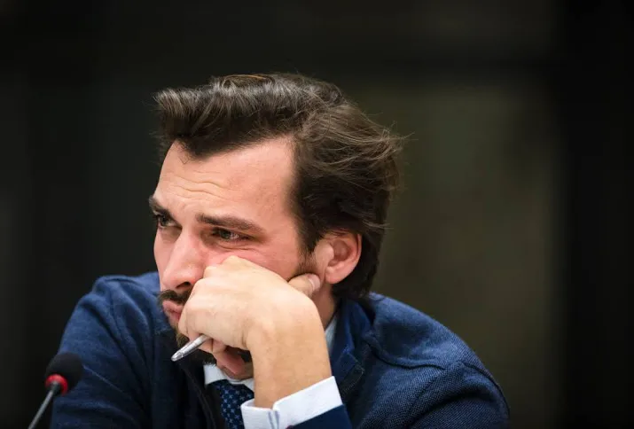 baudet doet aangifte tegen ollongren