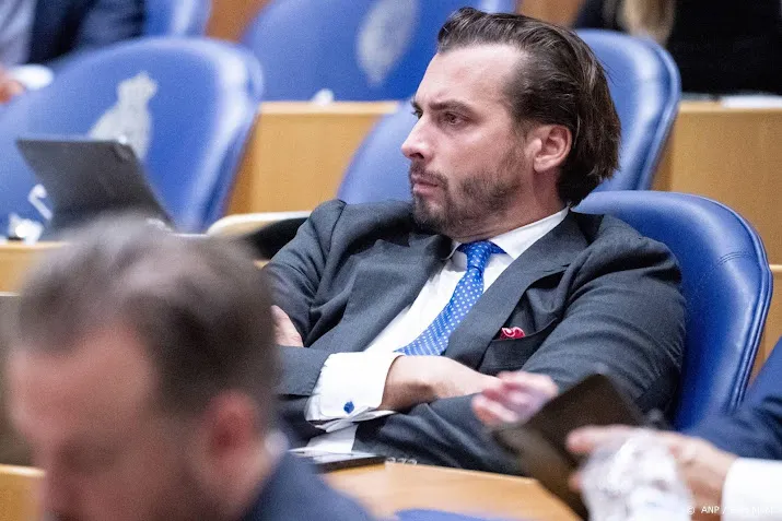 baudet zet aangifte tegen derksen door om liquidatie opmerking