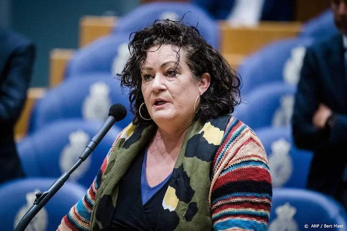 bbb leider van der plas pleit voor bemiddelaar in boerenconflict