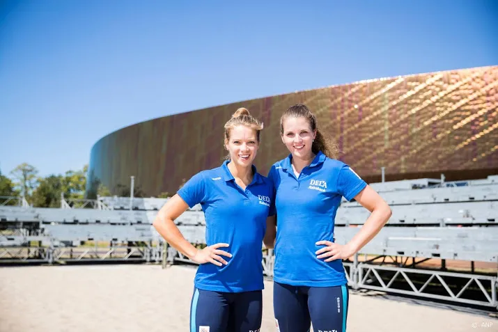 beachvolleybalduo bloem sinnema uit elkaar