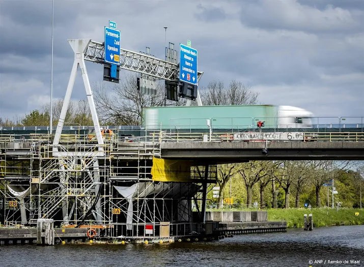 bedrijfsleven snapt afsluiten brug a7 wel veiligheid staat voorop