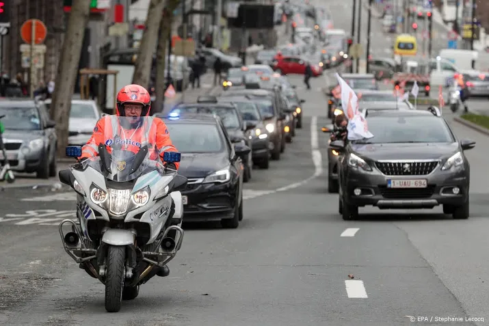 belgen betalen meeste belasting op motorvoertuig