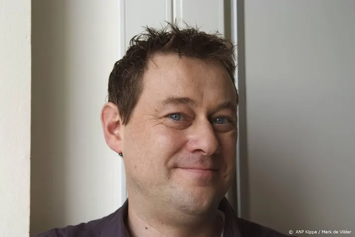belgisch tv gezicht bart de pauw veroordeeld voor metoo zaak