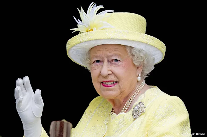 bergkamp gedachten zijn bij familie en volk overleden elizabeth