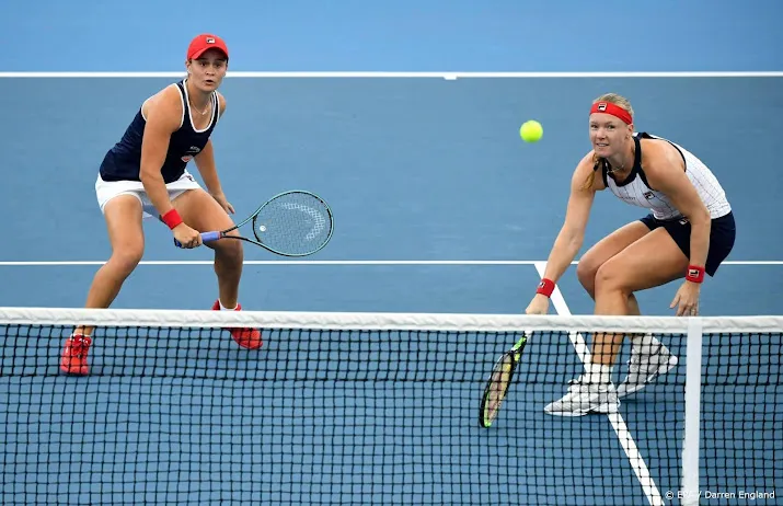 bertens niet helemaal verrast door afscheid relaxte barty