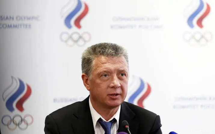 bestuur russische atletiekfederatie stapt op