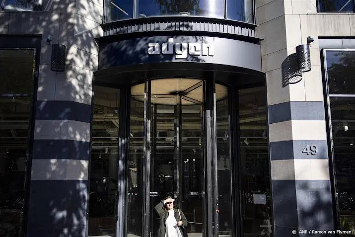 betaalbedrijf adyen stijgt 36 procent op damrak na kwartaalupdate