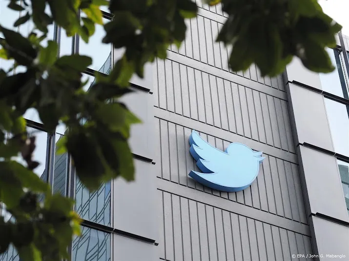 betalende twitteraars kunnen tweets van 10 000 leestekens maken