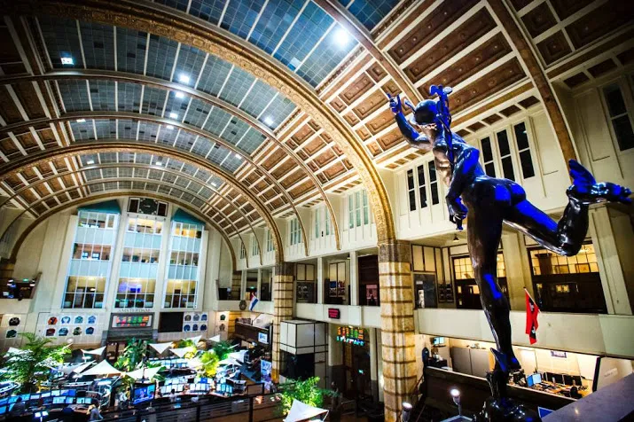 beurs amsterdam herstelt van verliesbeurt
