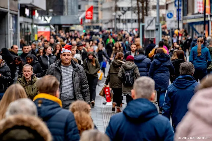 bevolking groeit met 102 000 inwoners