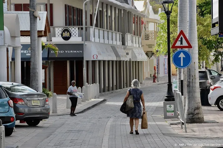 bewoners sint maarten op 11 januari 2024 naar de stembus