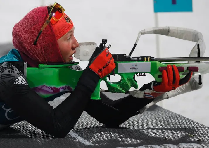 biatlete dahlmeier pakt goud op sprint