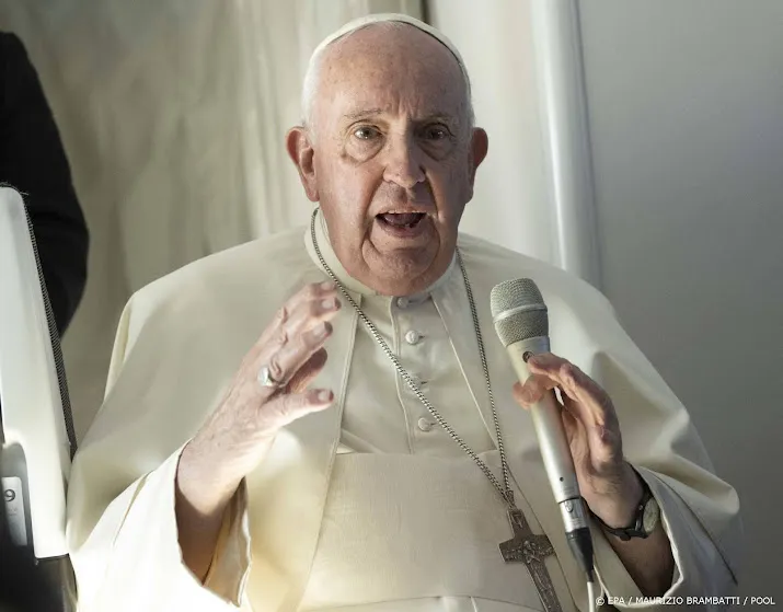 bisschoppen op bezoek bij paus franciscus