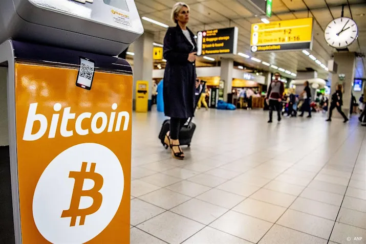 bitcoin hard omhoog na overheidsmaatregelen rond omgevallen bank