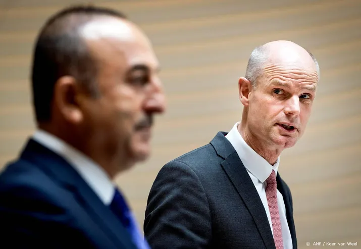 blok bespreekt aanhouding moeder en baby