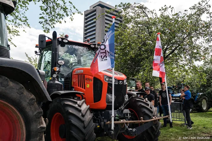 boeren wijzen bestuurders op stikstofuitstoot andere sectoren