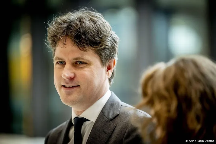 bontenbal cda wil maximumaantal moties per partij