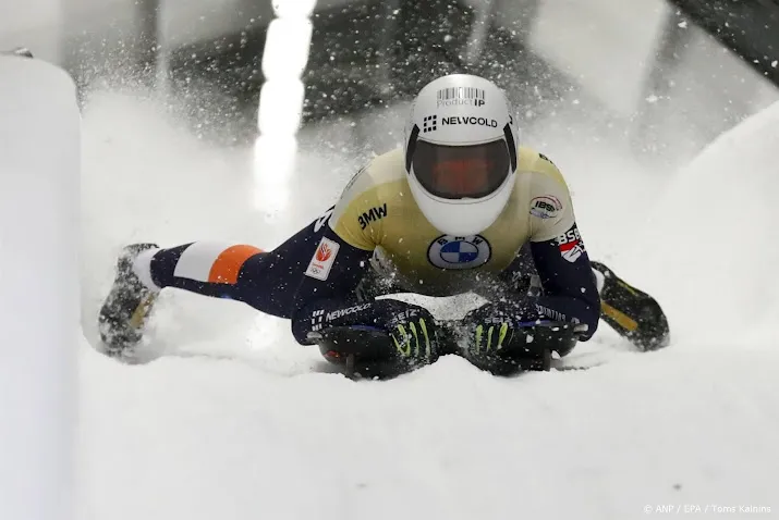 bos moet genoegen nemen met negende plaats op wk skeleton