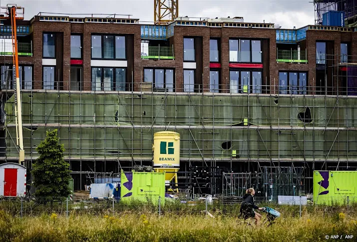 bouwsector wil dat kabinet van bovenaf bouwlocaties aanwijst