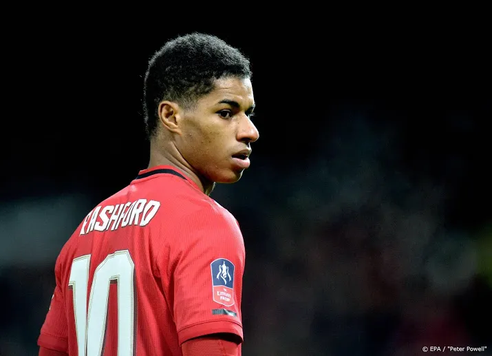 britse premier johnson geeft gehoor aan oproep topspeler rashford