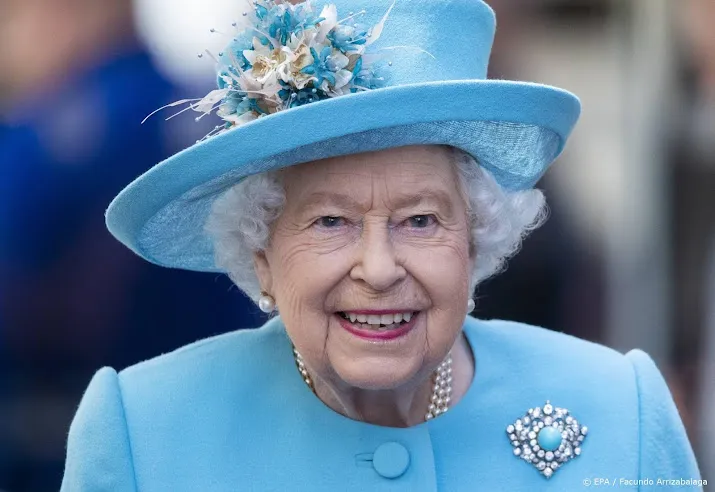 britse vakbonden blazen stakingen af na dood koningin elizabeth