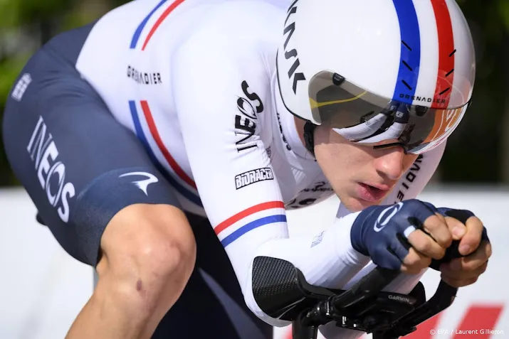 britse wielrenner hayter verlengt contract bij ineos grenadiers