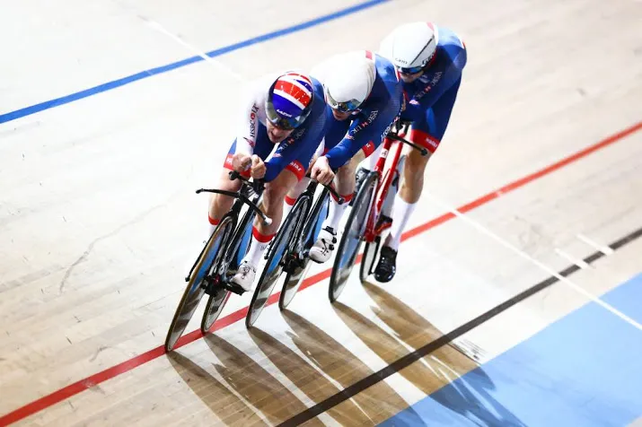 britten winnen ploegachtervolging