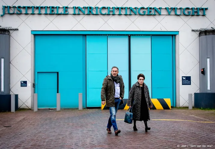 broer van laarhoven het gaat niet goed met hem