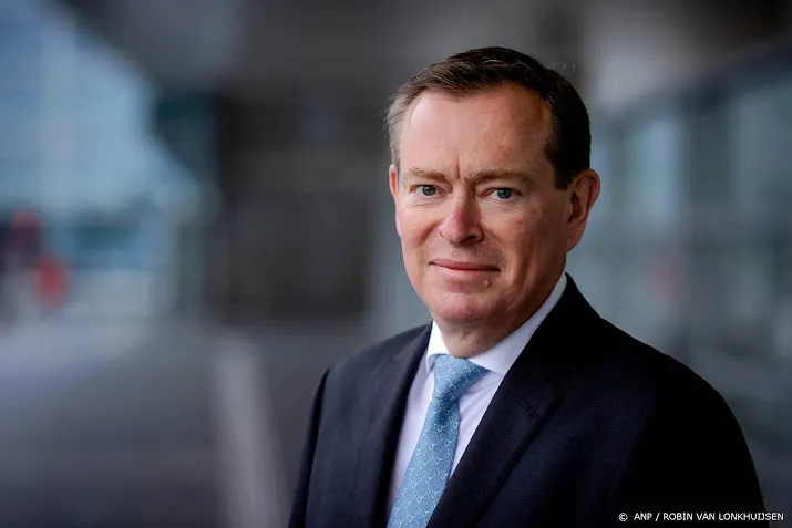 bruno bruins benoemd tot commissaris vaccininstituut intravacc