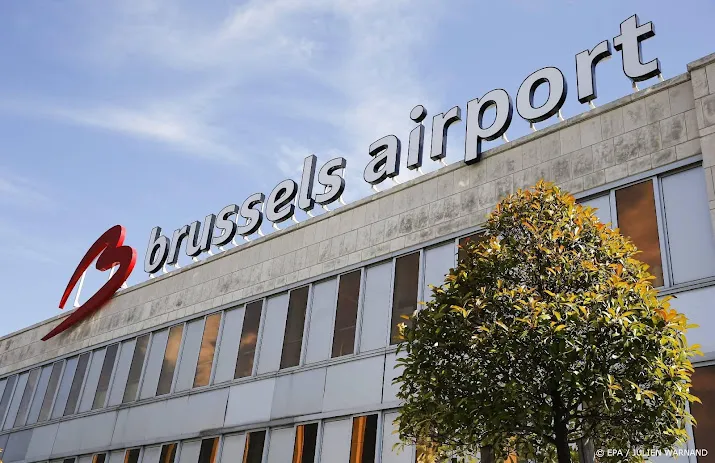 brussels airport weet honderden vacatures in te vullen
