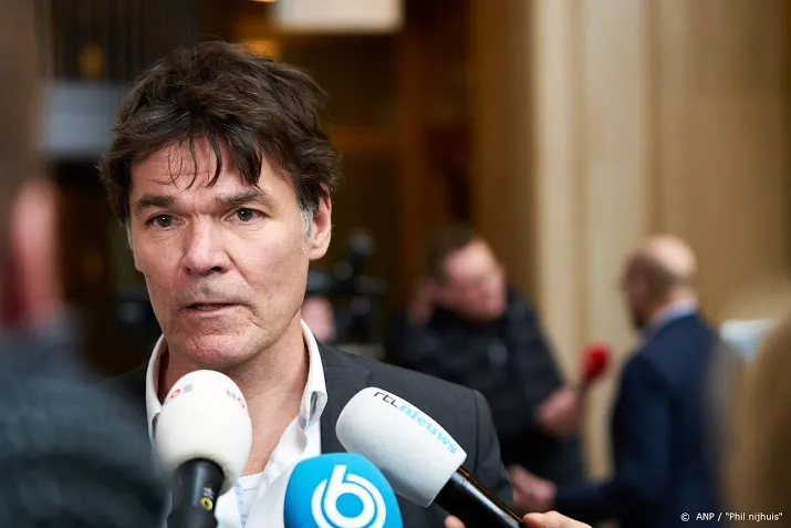 burgemeester breda advies rutte beetje schizofreen