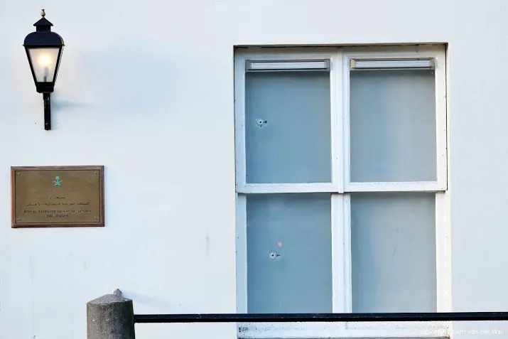 burgemeester den haag beschieting ambassade is onacceptabel