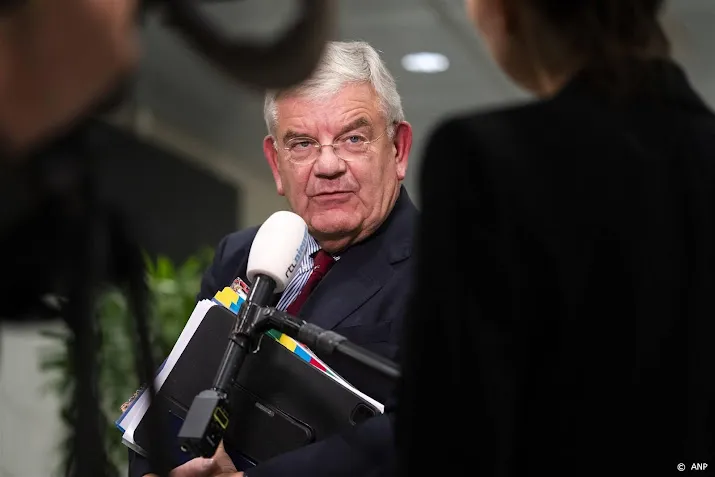 burgemeester triest dat actie van politie in den haag nodig was