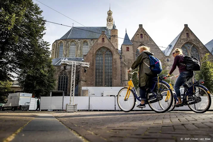 burgemeester van zanen spreekt van waardige prinsjesdag