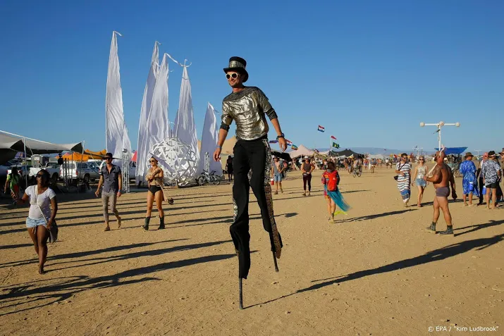 burning man festival dit jaar vanwege corona alleen online