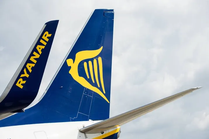 cabinepersoneel ryanair overweegt ook acties