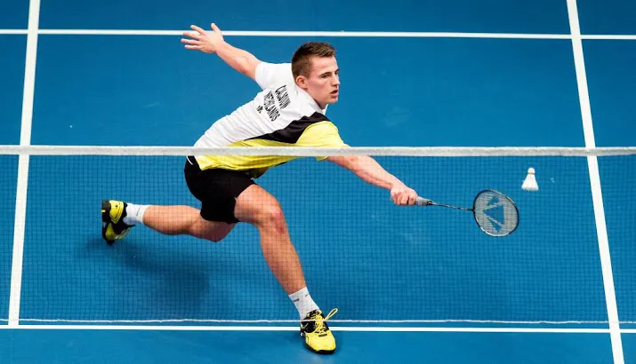 caljouw onderuit in eerste ronde wk badminton