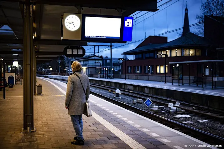 cao akkoord voor personeel openbaarvervoersbedrijven