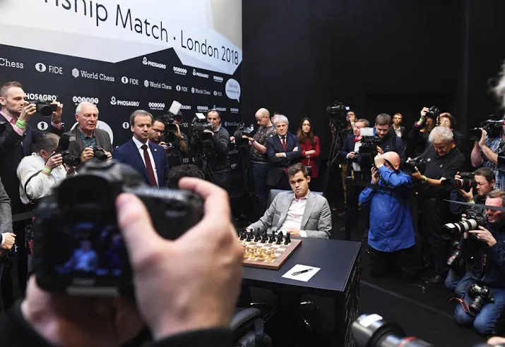 carlsen blijft wereldkampioen schaken