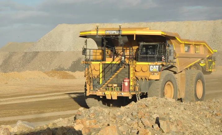 caterpillar verhoogt winstverwachting opnieuw