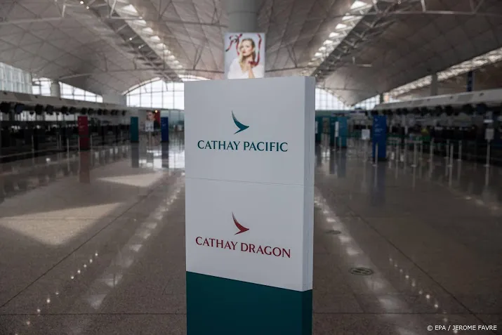 cathay pacific schrapt 6000 banen en staakt regionaal merk