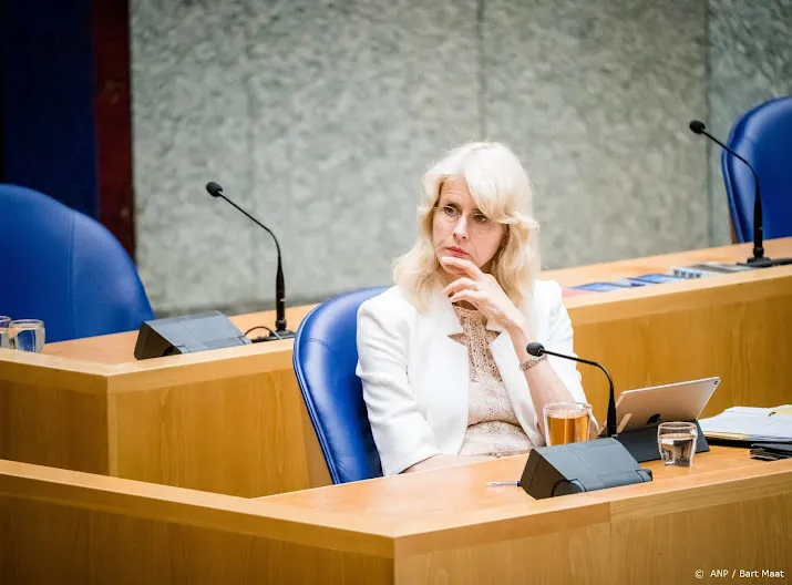 cdaer mona keijzer gaat niet alsnog de kamer in